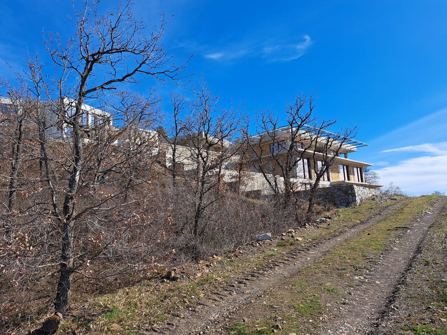 Участок с панорамным видом на море и горы в Алуште, п.Пушкино 25,5 соток