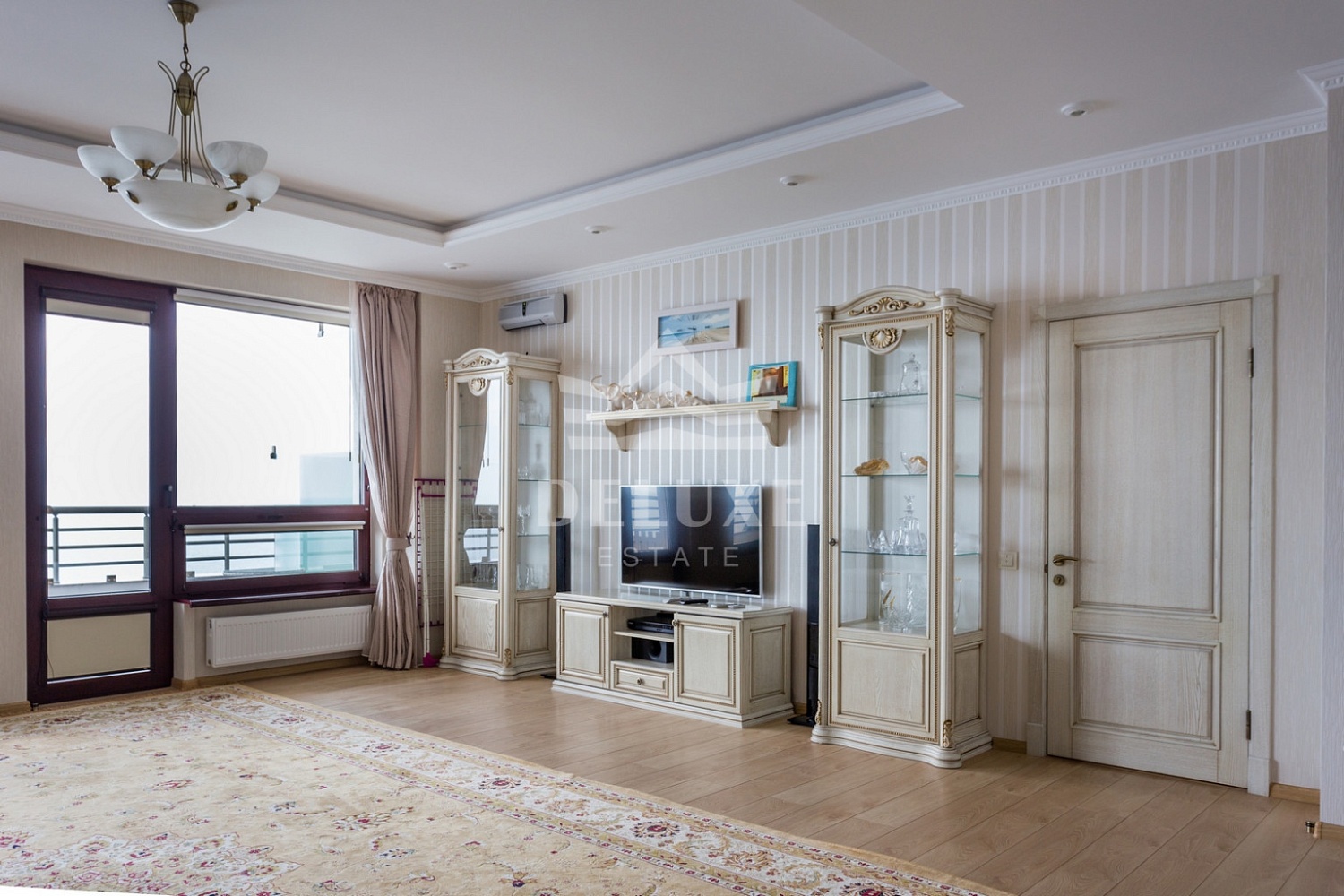 3-комнатная квартира с ремонтом в Приморском парке ЖК «Парус»