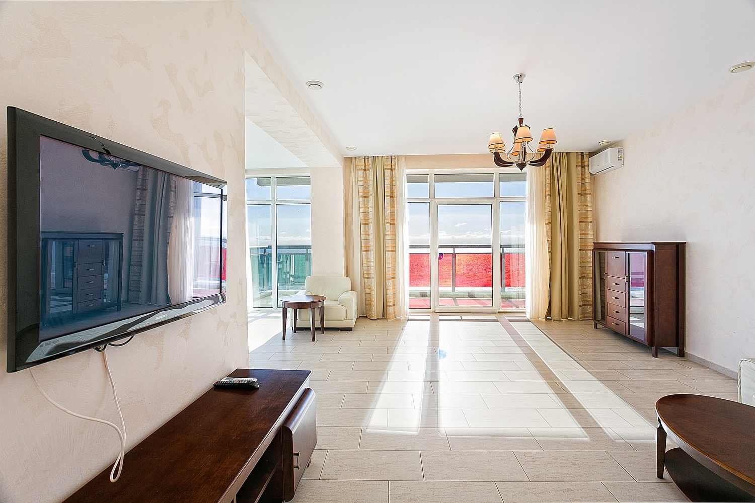 Просторная квартира 177 м2 с видом на море в ЖК «Респект Холл»